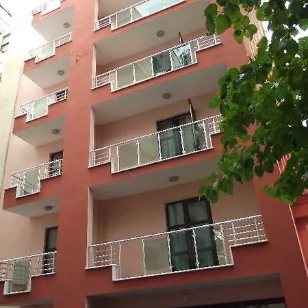 Ruritania Hotel 2*